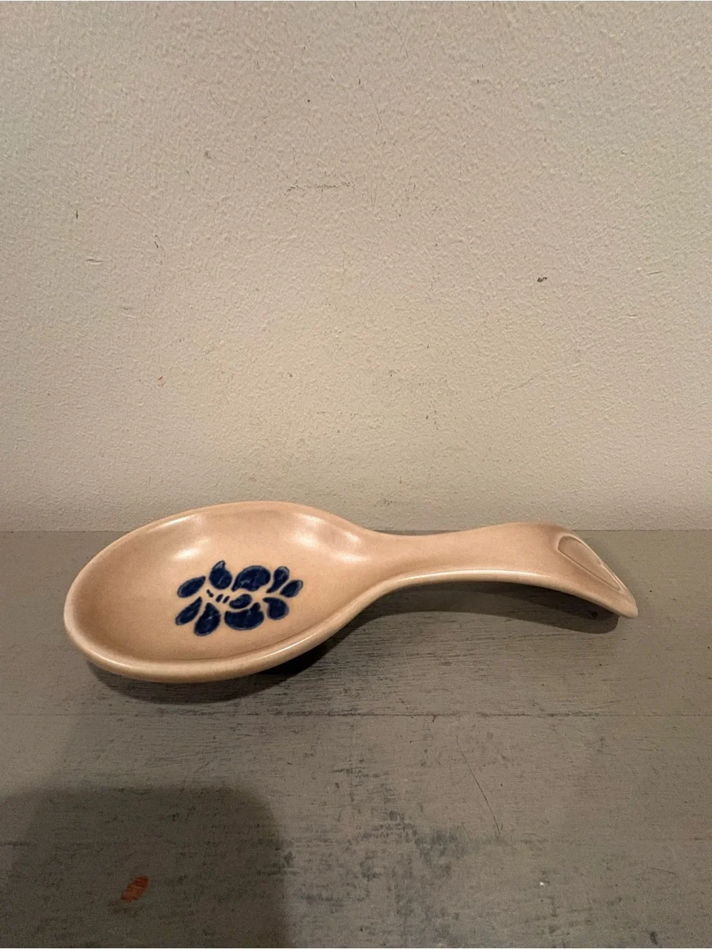 VTG Pfaltzgraff Folk Art Stoneware Spoon Rest